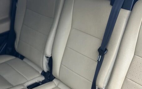 Land Rover Discovery III, 2008 год, 950 000 рублей, 12 фотография