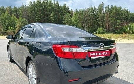 Toyota Camry, 2012 год, 1 750 000 рублей, 3 фотография