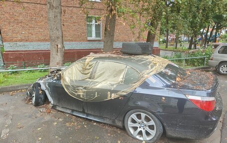 BMW 5 серия, 2005 год, 400 000 рублей, 3 фотография