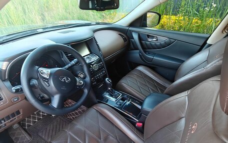 Infiniti FX II, 2008 год, 2 000 000 рублей, 19 фотография