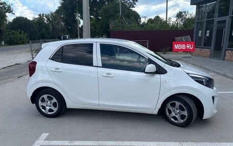 KIA Picanto III рестайлинг, 2018 год, 1 450 000 рублей, 4 фотография