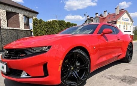 Chevrolet Camaro VI, 2019 год, 3 800 000 рублей, 2 фотография