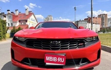 Chevrolet Camaro VI, 2019 год, 3 800 000 рублей, 4 фотография