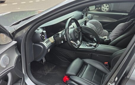 Mercedes-Benz E-Класс, 2018 год, 3 550 000 рублей, 6 фотография