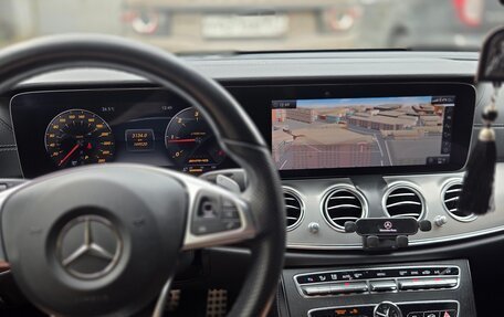 Mercedes-Benz E-Класс, 2018 год, 3 550 000 рублей, 8 фотография