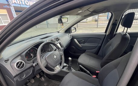 Renault Logan II, 2014 год, 700 000 рублей, 5 фотография
