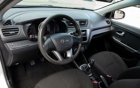 KIA Rio III рестайлинг, 2014 год, 795 000 рублей, 13 фотография