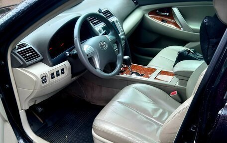 Toyota Camry, 2007 год, 1 080 000 рублей, 6 фотография