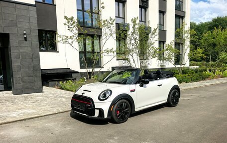 MINI Cabrio, 2024 год, 3 990 000 рублей, 3 фотография
