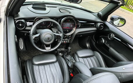 MINI Cabrio, 2024 год, 3 990 000 рублей, 7 фотография