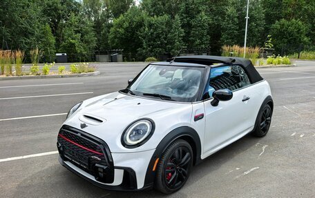MINI Cabrio, 2024 год, 3 990 000 рублей, 19 фотография