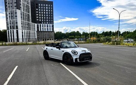MINI Cabrio, 2024 год, 3 990 000 рублей, 24 фотография