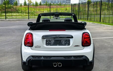 MINI Cabrio, 2024 год, 3 990 000 рублей, 31 фотография