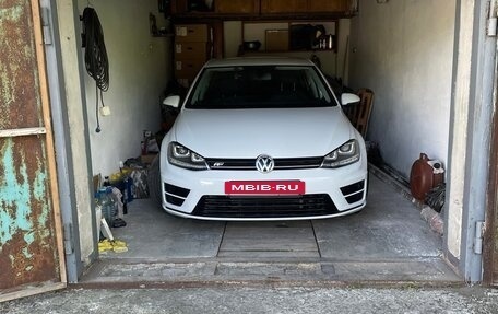 Volkswagen Golf VII, 2013 год, 1 199 000 рублей, 2 фотография