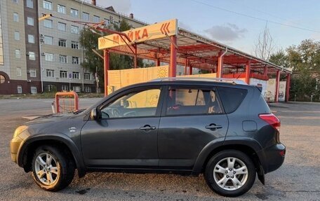Toyota RAV4, 2006 год, 1 040 000 рублей, 3 фотография