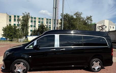 Mercedes-Benz V-Класс, 2024 год, 8 250 000 рублей, 2 фотография