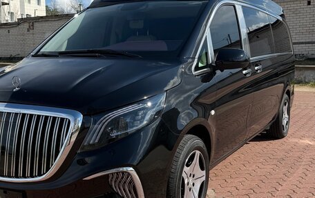 Mercedes-Benz V-Класс, 2024 год, 8 250 000 рублей, 3 фотография