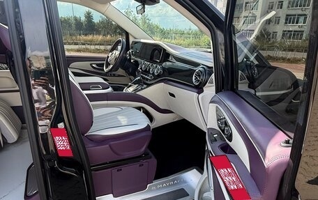 Mercedes-Benz V-Класс, 2024 год, 8 250 000 рублей, 7 фотография