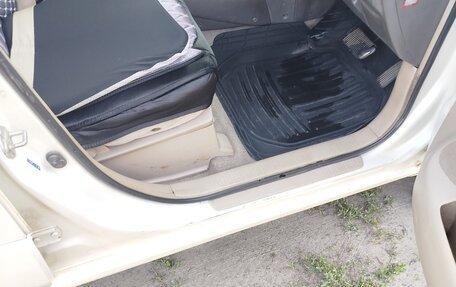 Toyota Ipsum II, 2000 год, 550 000 рублей, 7 фотография