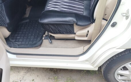 Toyota Ipsum II, 2000 год, 550 000 рублей, 12 фотография