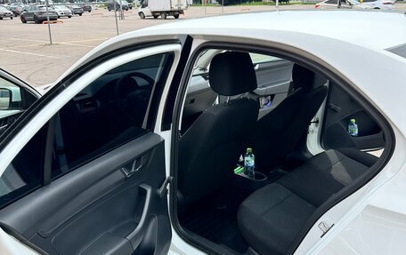 Skoda Rapid I, 2018 год, 990 000 рублей, 15 фотография