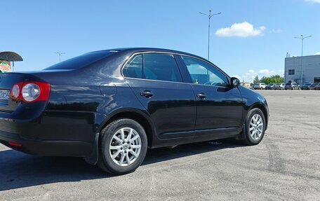 Volkswagen Jetta VI, 2007 год, 530 000 рублей, 3 фотография