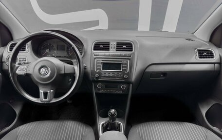 Volkswagen Polo VI (EU Market), 2013 год, 919 900 рублей, 7 фотография