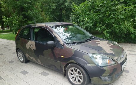 Ford Fiesta, 2005 год, 310 000 рублей, 4 фотография