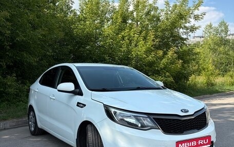 KIA Rio III рестайлинг, 2016 год, 830 000 рублей, 1 фотография