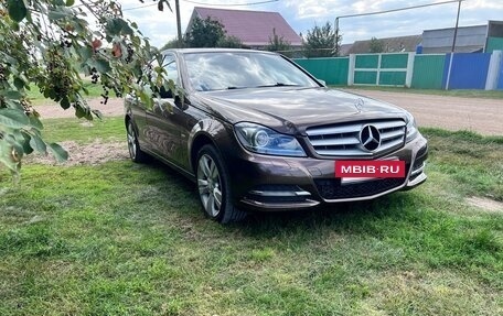 Mercedes-Benz C-Класс, 2013 год, 1 500 000 рублей, 3 фотография