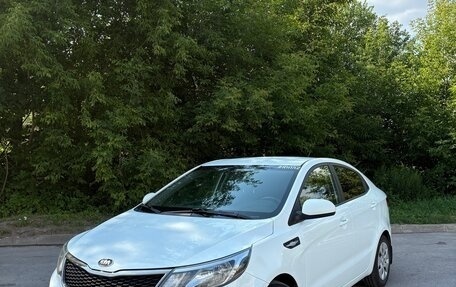 KIA Rio III рестайлинг, 2016 год, 830 000 рублей, 3 фотография