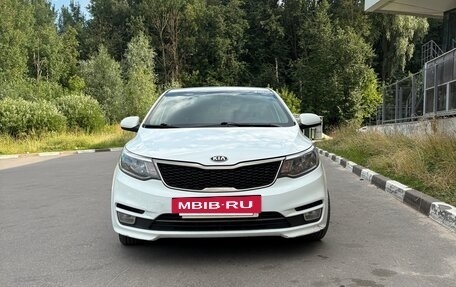 KIA Rio III рестайлинг, 2016 год, 830 000 рублей, 2 фотография