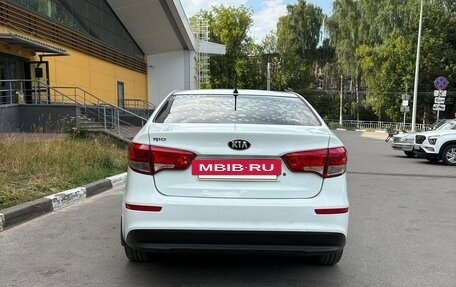 KIA Rio III рестайлинг, 2016 год, 830 000 рублей, 4 фотография