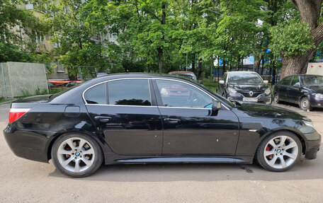 BMW 5 серия, 2003 год, 950 000 рублей, 3 фотография