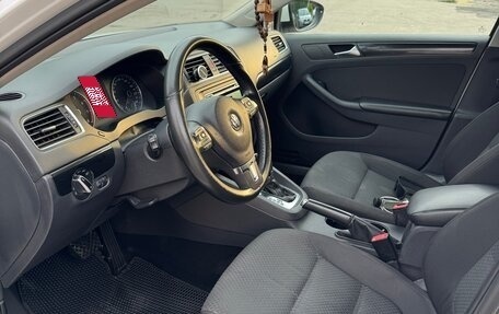 Volkswagen Jetta VI, 2013 год, 1 100 000 рублей, 5 фотография