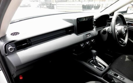 Honda Vezel, 2023 год, 1 759 000 рублей, 20 фотография