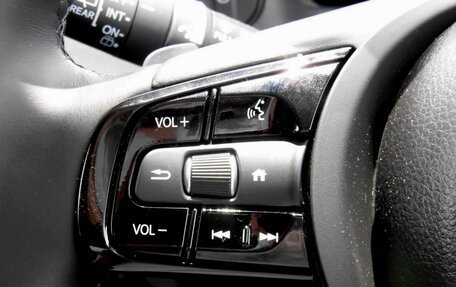 Honda Vezel, 2023 год, 1 759 000 рублей, 14 фотография