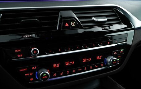 BMW 5 серия, 2021 год, 5 700 000 рублей, 15 фотография