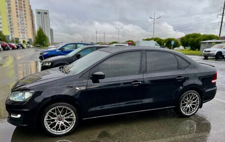Volkswagen Polo VI (EU Market), 2018 год, 1 299 900 рублей, 9 фотография