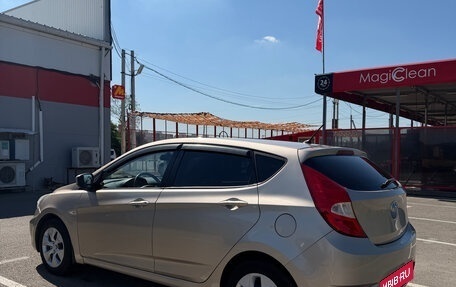 Hyundai Solaris II рестайлинг, 2012 год, 830 000 рублей, 6 фотография