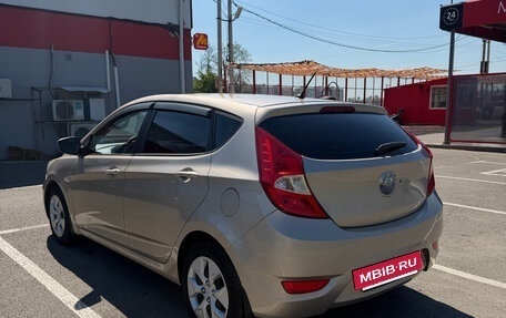 Hyundai Solaris II рестайлинг, 2012 год, 830 000 рублей, 7 фотография