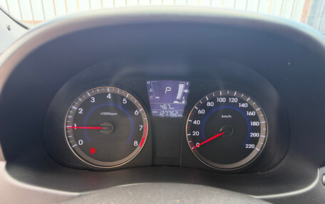 Hyundai Solaris II рестайлинг, 2012 год, 830 000 рублей, 20 фотография