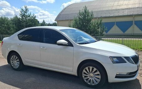 Skoda Octavia, 2018 год, 1 390 000 рублей, 8 фотография
