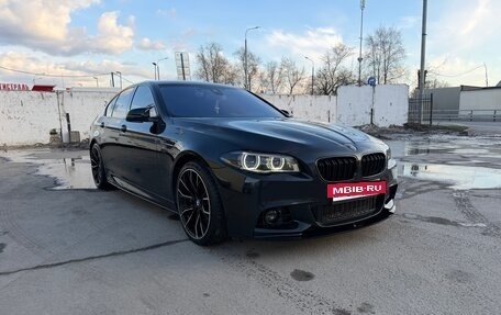 BMW 5 серия, 2013 год, 3 090 000 рублей, 3 фотография