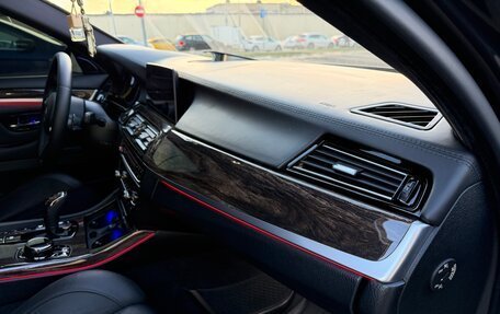 BMW 5 серия, 2013 год, 3 090 000 рублей, 24 фотография