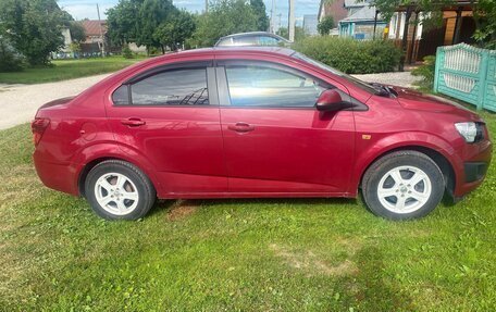 Chevrolet Aveo III, 2014 год, 600 000 рублей, 3 фотография
