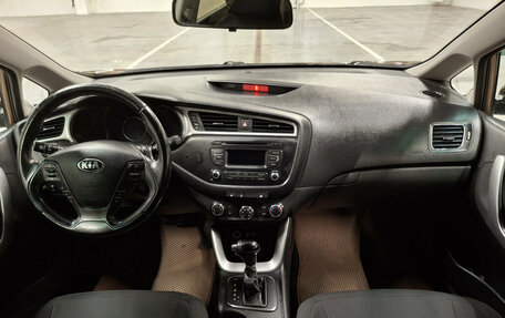 KIA cee'd III, 2015 год, 1 170 000 рублей, 17 фотография