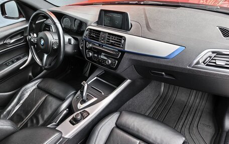 BMW 1 серия, 2018 год, 1 799 000 рублей, 10 фотография