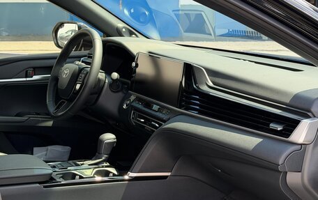 Toyota Camry, 2025 год, 7 600 000 рублей, 9 фотография