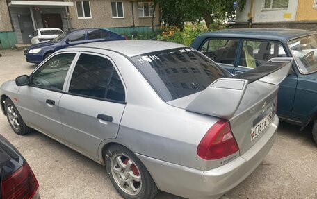Mitsubishi Mirage VI рестайлинг, 1999 год, 210 000 рублей, 4 фотография